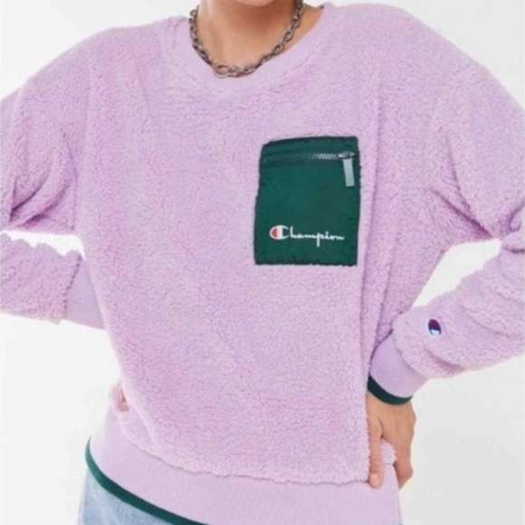 Champion Tops - Champion Sherpa Crewneck Sweatshirt Size Medium